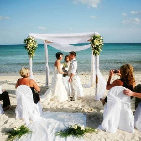 ceremonia bodas en la playa